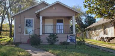 Main picture of 2122 Rockefeller Blvd