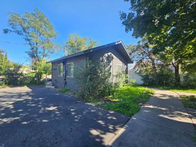 Main picture of 528 W Sinto Ave