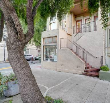 Main picture of 559 Waller St