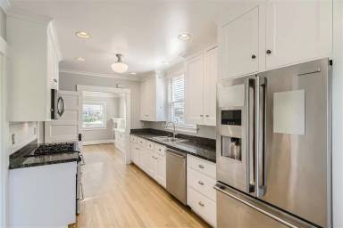 Main picture of 3145 NE 42nd Ave