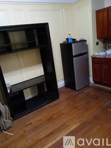 Main picture of 325 W 45th Street Apartments