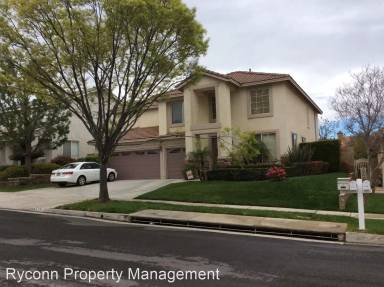 Main picture of 4112 Crooked Stick Ln
