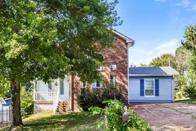 Main picture of 252 Ash Grove Dr