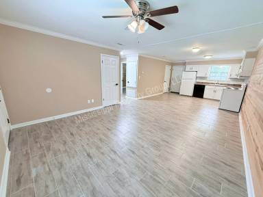Main picture of 33 County Road 1057