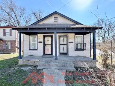 Main picture of 2263 Hunter Ave