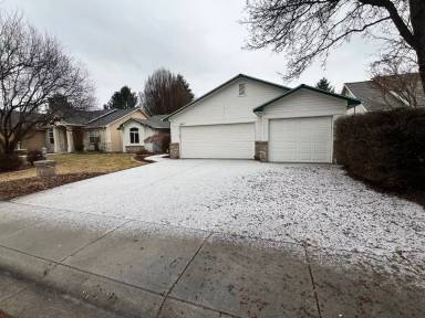 Main picture of 14475 W Elmsprings St