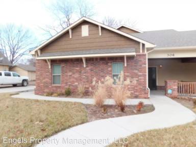 Main picture of 304 W 2nd Ave