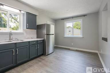 Main picture of 2440 41st St NW