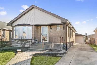 Main picture of 3133 W 101st St
