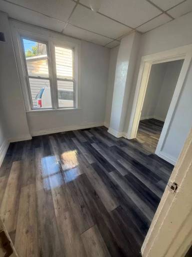 Main picture of 64 Poplar Ave