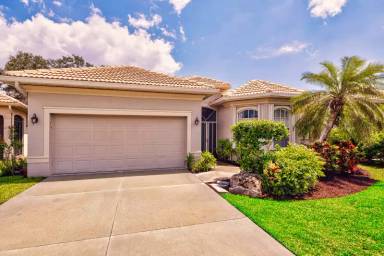 Main picture of 128 Amora Ave