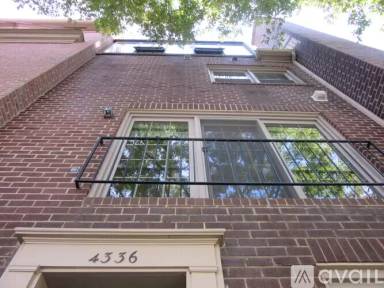 Main picture of 4336 7th St N