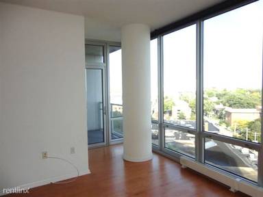 Main picture of Park Lafayette Towers by Mandel Group