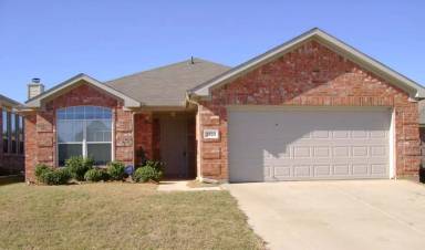 Main picture of 2024 Castleview Dr