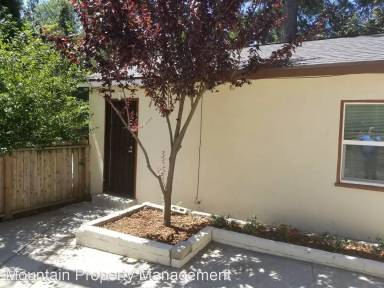 Main picture of 596 Friendly Ln