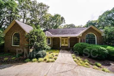 Main picture of 165 Battleground Rd