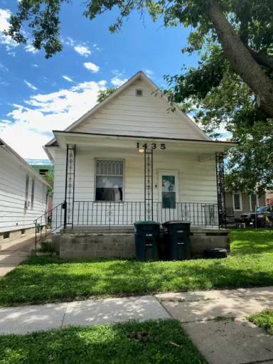 Main picture of 1435 S 14th St