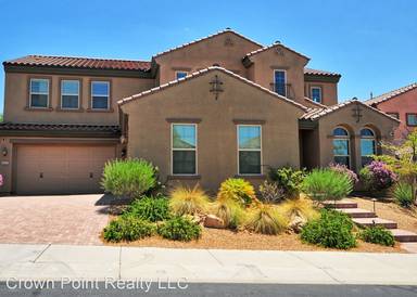 Main picture of 2429 Chateau Napoleon Dr