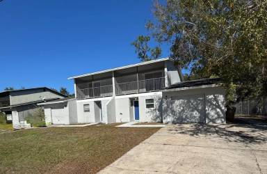 Main picture of 790 Lucaya Dr
