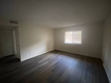 Main picture of 3324 Pinewood Ave