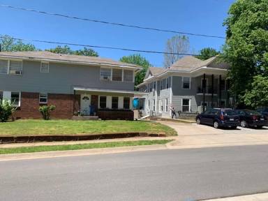 Main picture of 219 N Church Ave