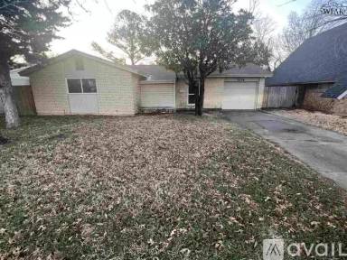 Main picture of 5114 Fairway Blvd