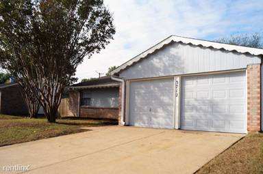 Main picture of 3720 Lasalle Dr