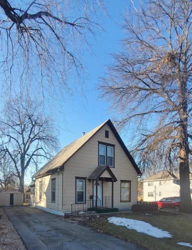 Main picture of 5003 Leighton Ave