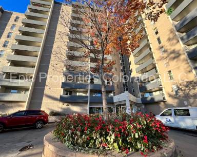 Main picture of Parkway Condominiums