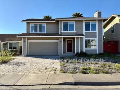 Main picture of 104 Banff Way