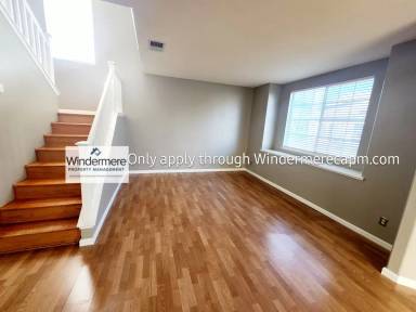Main picture of 4938 Chapel Hill Ln