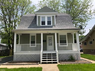 Main picture of 914 Clay St