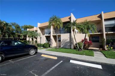Main picture of 1405 N 15th Ave
