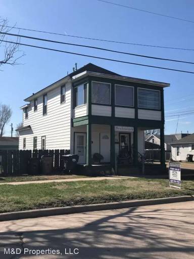 Main picture of 411 N Clay St