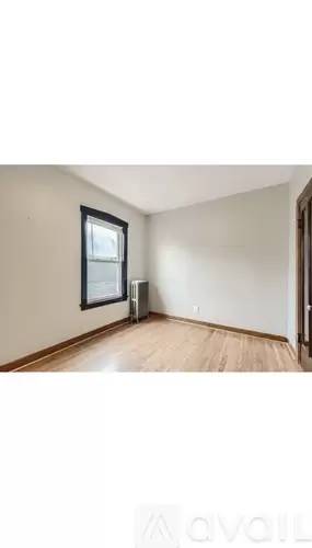 Main picture of 2019 N LeClaire Ave