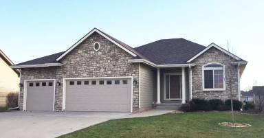 Main picture of 1309 NE 29th St