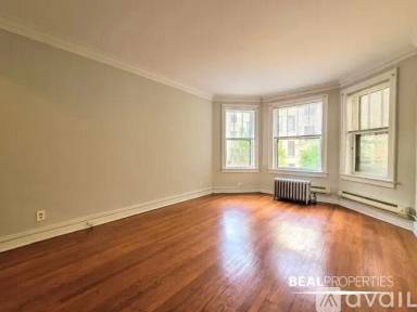 Main picture of 1127 W Oakdale Ave