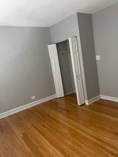 Main picture of 7144 S Rhodes Ave