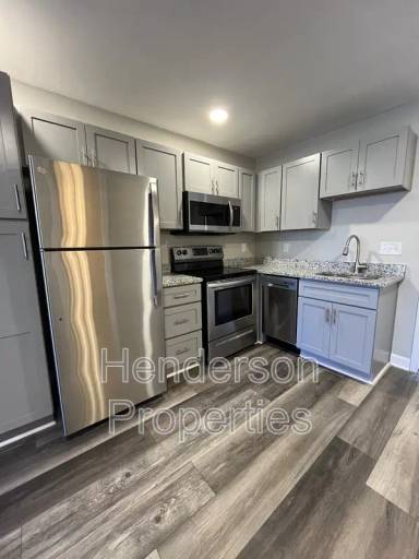 Main picture of 581 Starlight Dr