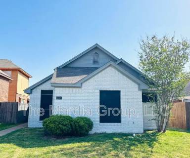 Main picture of 1646 Hancock Dr