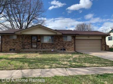 Main picture of 7001 E Zimmerly St