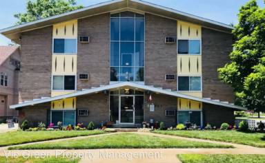 Main picture of 303 Superior Ave