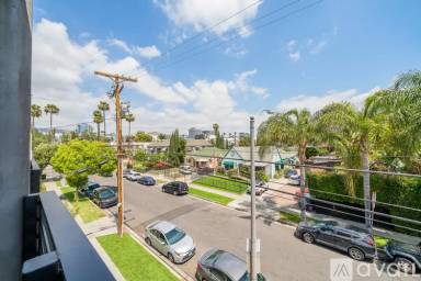 Main picture of 6201 La Mirada Ave