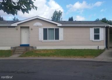 Main picture of 732 NE Mariners Loop