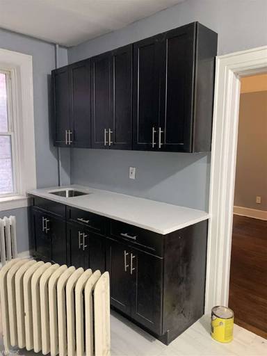 Main picture of 255 Lafayette Ave