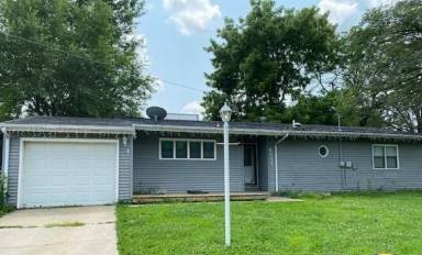 Main picture of 6833 SW Greencastle Dr