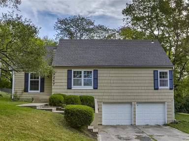 Main picture of 9247 Main St