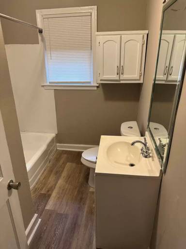 Main picture of 4550 Flamingo Rd