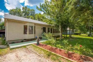 Main picture of 301 SW 4th St