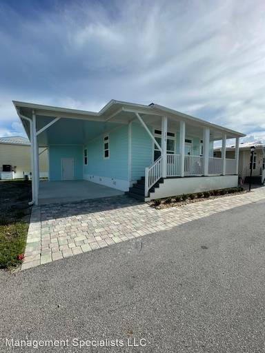 Main picture of 176 NE Portside Dr